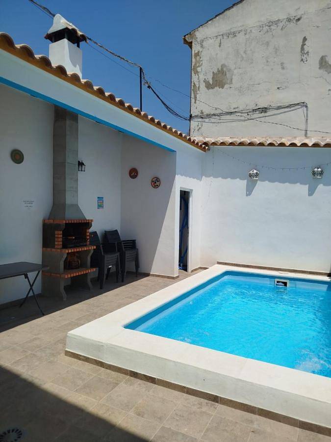 Casa rural para 9 personas, con piscina además de vistas y terraza en Carcabuey