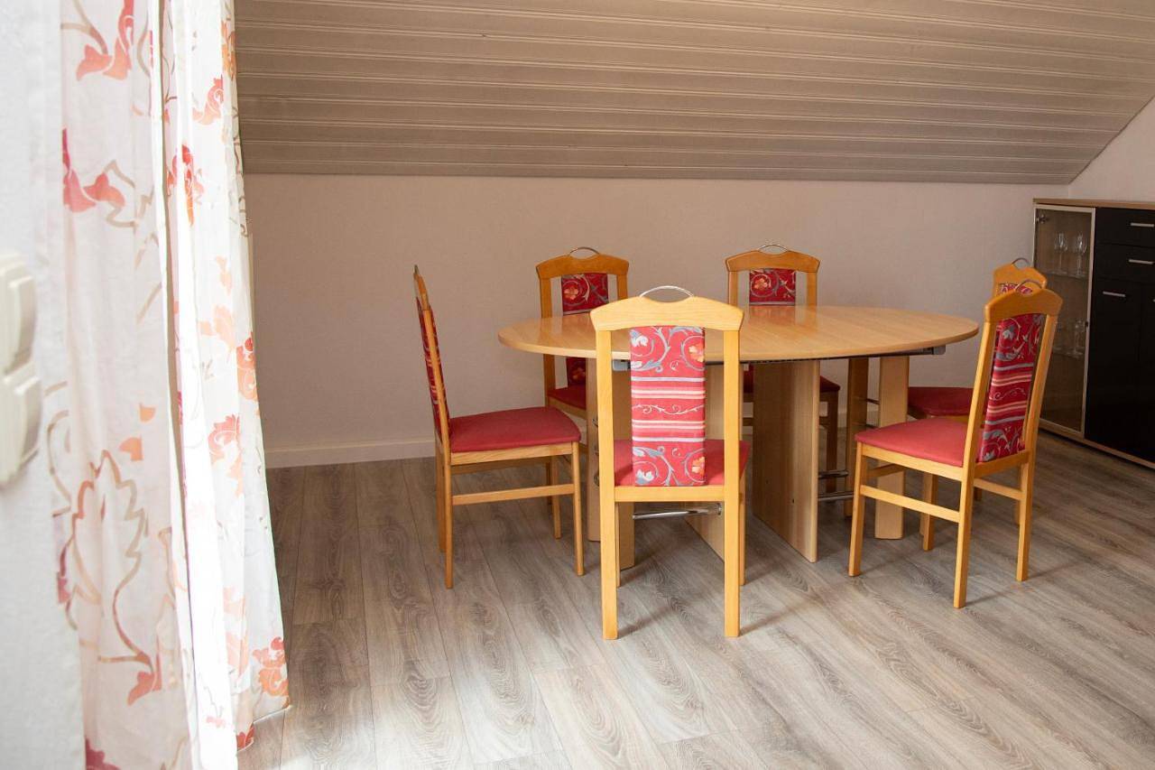Ganze Wohnung, Three-Bedroom Apartment in Herlazhofen, Leutkirch im Allgäu