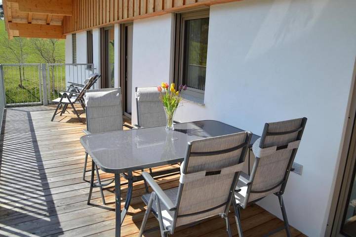Ferienwohnung für 4 Personen, mit Balkon und Seeblick sowie Ausblick, mit Haustier in Thiersee - 2