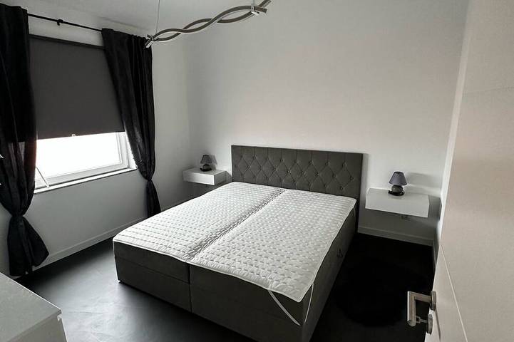 Ganze Wohnung, Ferienwohnung Villa Helan direkt am Meer Insel Vir in Vir