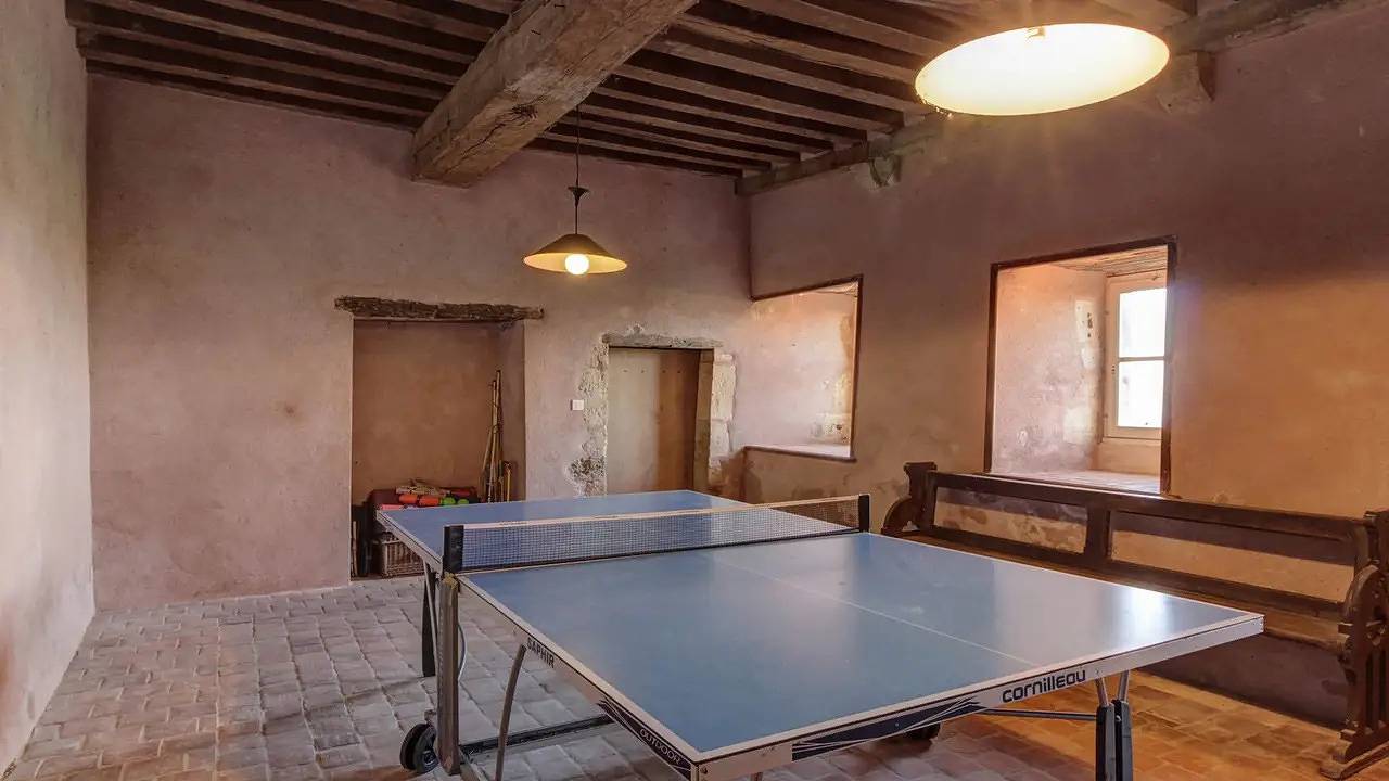 Ganze Ferienwohnung, Ferienwohnung für 8 Personen (220 m²) in Moussy in Nièvre