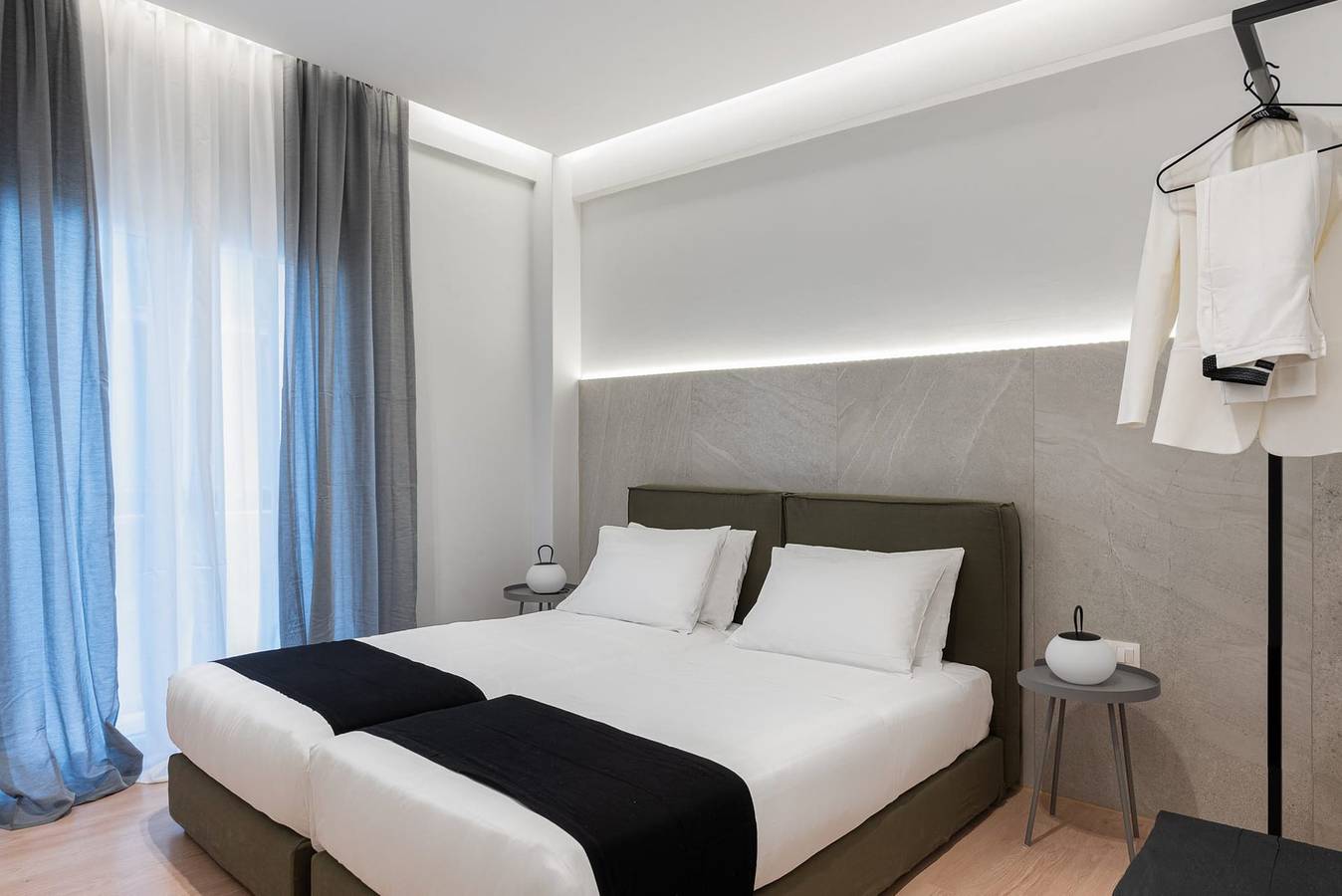 Elegant Athens Apartment | 2 Bedrooms | Apartment Shihandai | Wonderful Base for Business Travelers, Couples, Friends on Holiday | Koukaki | Acropolis in Central Section of Athens, Athens