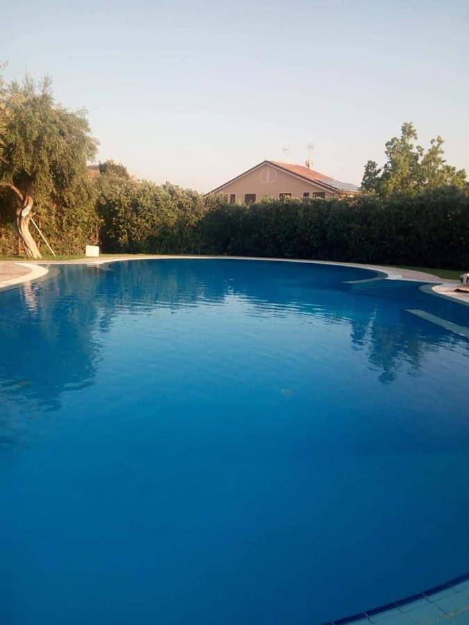 Deliziosa Villa a 500 metri dal mare con Piscina in Terrasini, Provincia di Palermo