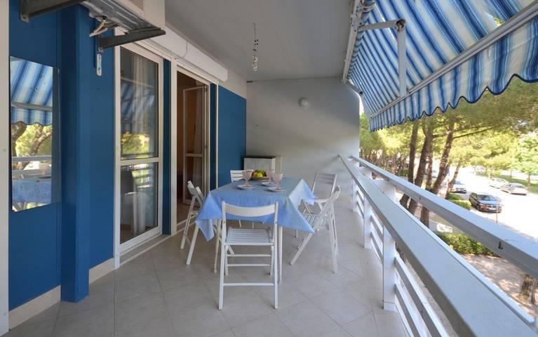 Ferienwohnung für 4 Personen, mit Balkon/Terrasse in Lignano Sabbiadoro