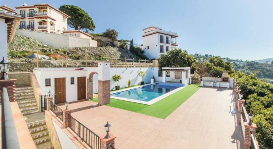 Chalet para 4 personas, con terraza y piscina en Provincia de Málaga - 2