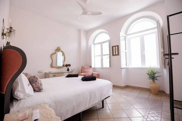 The House Of Cludio Marcelo in Distrito Centro (Córdoba), Cordoba