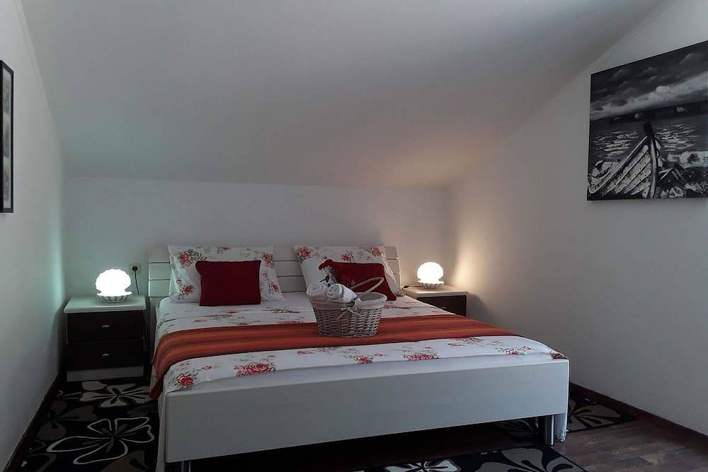 Holiday Home By The Sea in Ston, Dubrovnik-Neretva