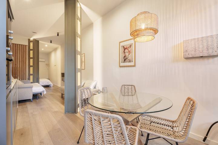 Hel lejlighed, Apartment 'Mestalla Flats Rut' with Private Terrace, Wi-Fi and Air Conditioning in Valencia, Valencia Kysten