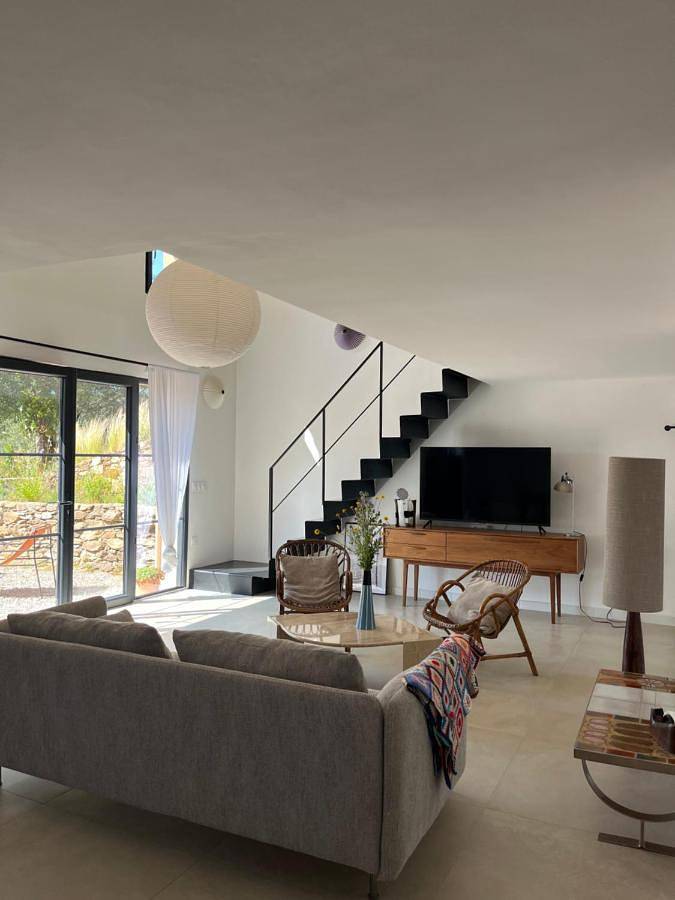 Chalet para 4 personas, con vistas además de jardín y terraza - 1