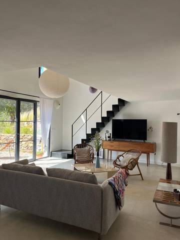 Cottage pour 4 personnes, avec terrasse ainsi que vue et jardin à La Môle