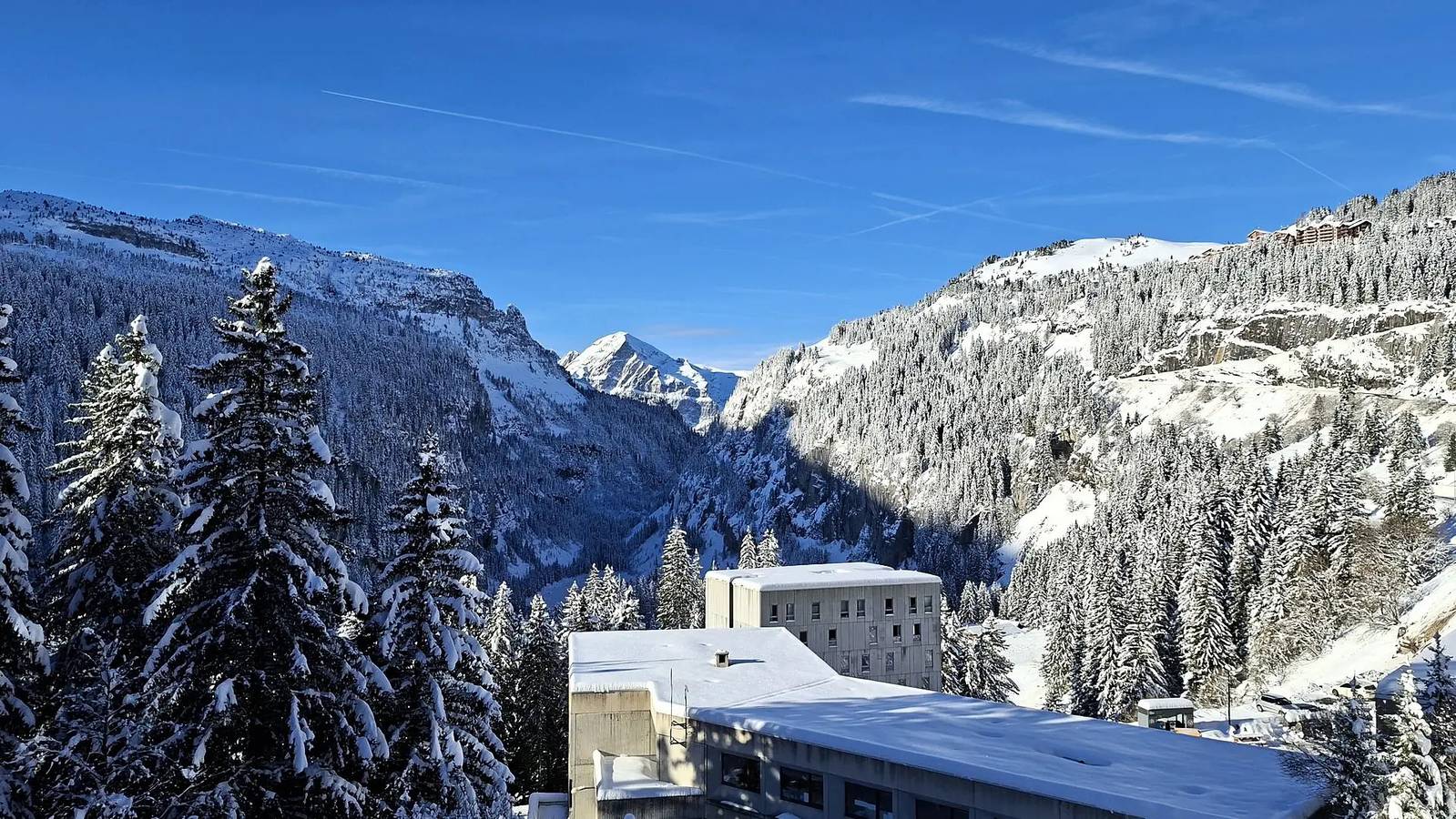 Appartement entier, Appartement confortable · Proche des pistes et des commerces · Balcon in Flaine, Arâches-la-Frasse