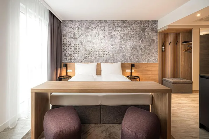 Aparthotel para 3 personas, con vistas y jardín, Se admiten mascotas - 1