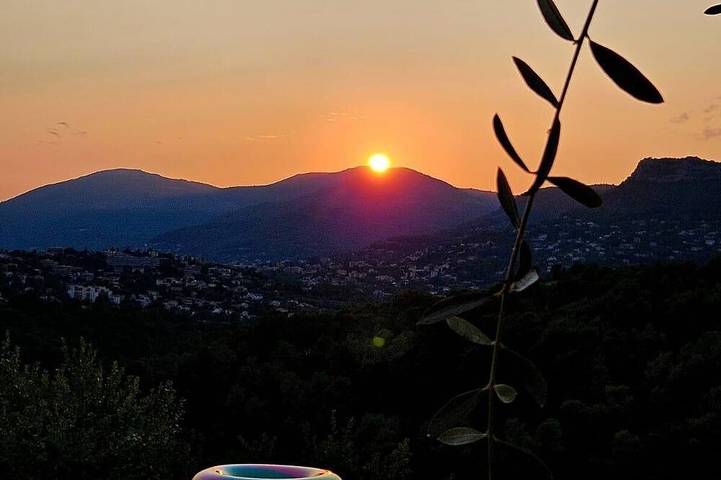 Villa pour 8 personnes, avec jardin, animaux acceptés à La Gaude