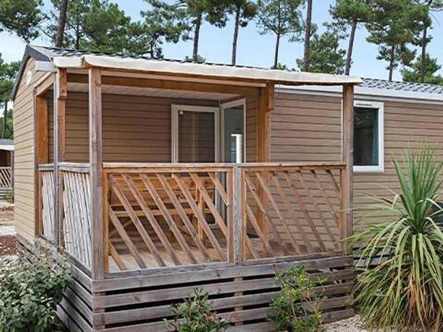 Camping Domaine de la Sainte Baume - Mobilheim 4 personen - Comfort | 2 Zi. | 4 Pers. | Einfache Terrasse | Klima | Tv in Nans-les-Pins, Brignoles Region