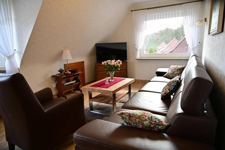 Ferienwohnung für 3 Personen, mit Terrasse und Garten sowie Ausblick in Burg (Dithmarschen) - 2