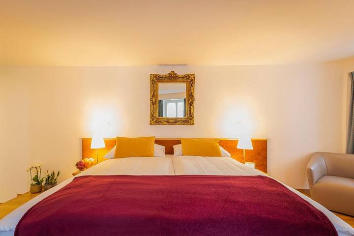 Hôtel pour 2 personnes, avec vue à Bulle - 2