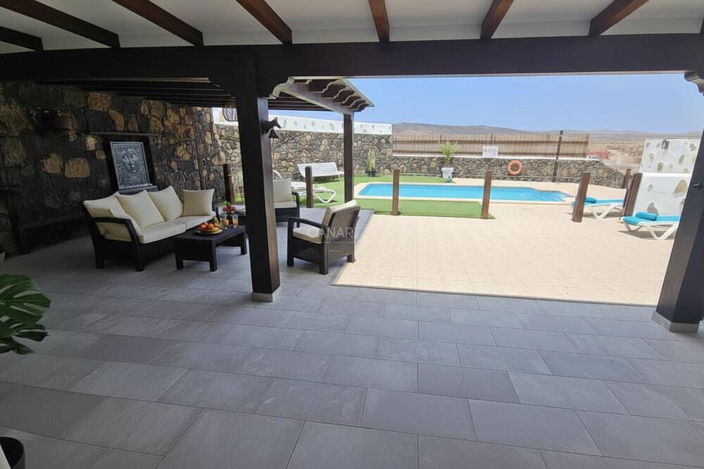 Ganze Wohnung, Rustikales Ferienhaus Indira mit privatem Pool und authentischer Insel in Lajares, La Oliva