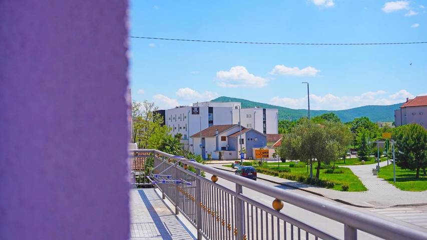 Maison d’hôte pour 2 personnes, avec terrasse et jardin dans Međugorje