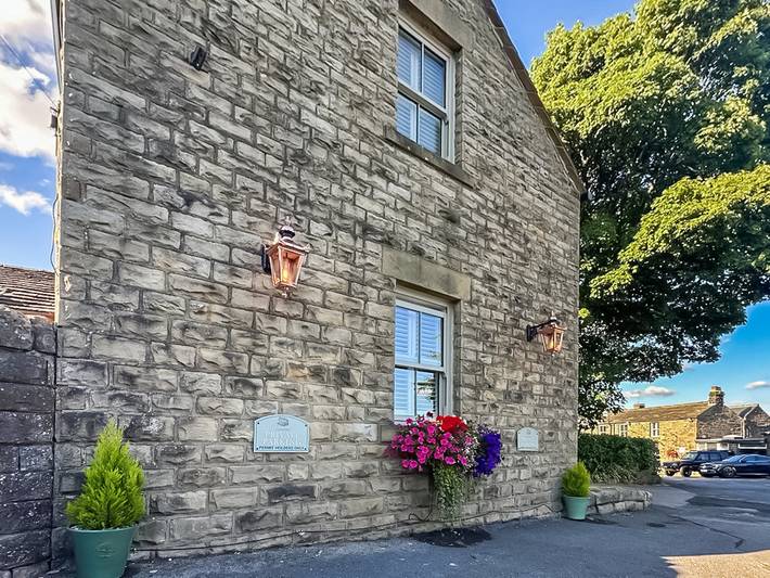 Holiday rental for 4 people in Barnsley