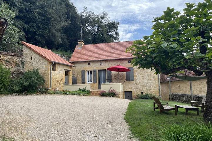 Gîte pour 4 personnes, avec jardin
