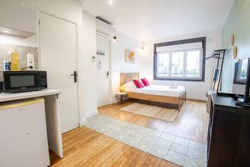 Maison d’hôte pour 13 personnes, avec jardin et terrasse à Tours