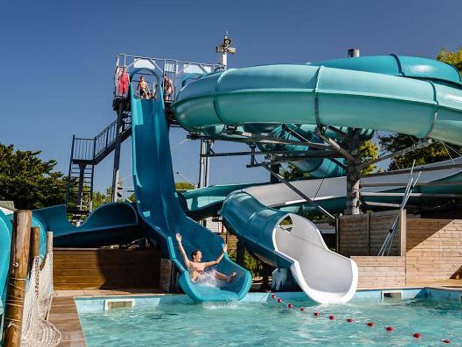 Camping Siblu Mer Et Soleil - Funpass inclus - Mobile home 8 persons - Essential 3bed 8p Signature without air conditioning in Saint-Georges-d'Oléron, Côte de Beauté