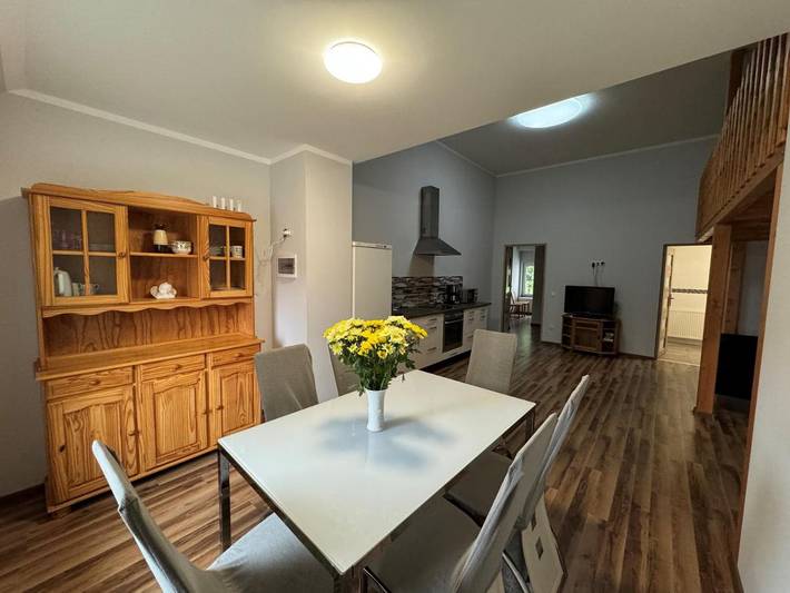 Ferienwohnung für 4 Personen, mit Terrasse und Garten in Neuzelle