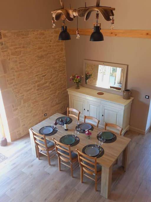 Location de vacances pour 6 personnes, avec jardin et vue à Saint-Chamarand - 4
