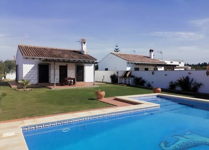 Cabaña para 4 personas, con jardín, Familias con niños en Conil de la Frontera