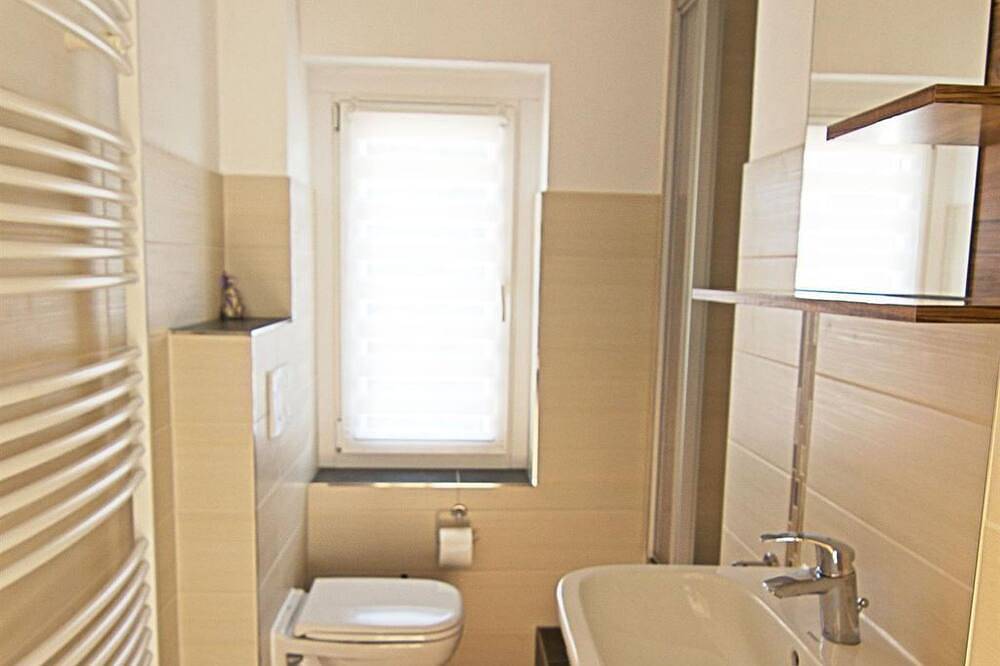 Entire apartment, Vacation apartment Richter - Holiday apartment, 2 bedrooms in Pirna, Elbe Sandstone Mountains