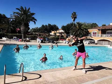 Camping pour 6 personnes à Vias - 4