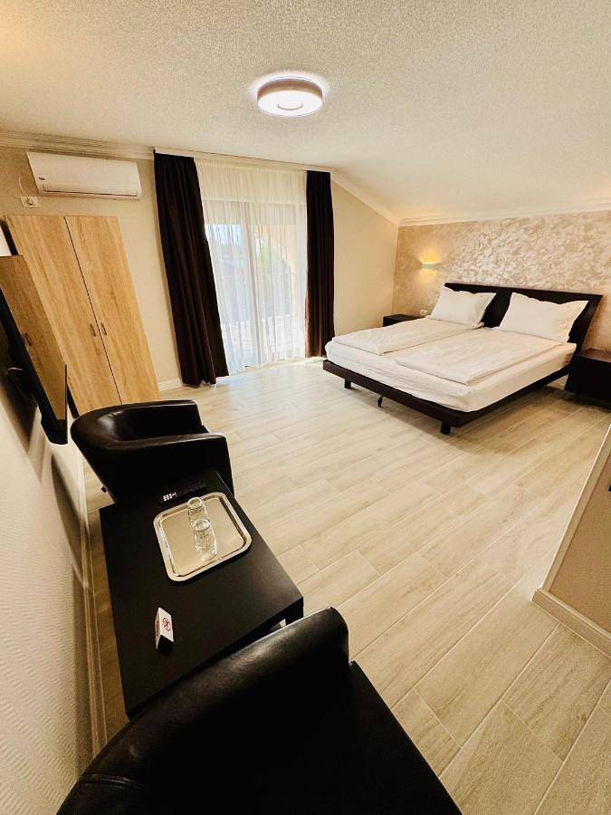 Chambre d’hôte pour 3 personnes, avec balcon