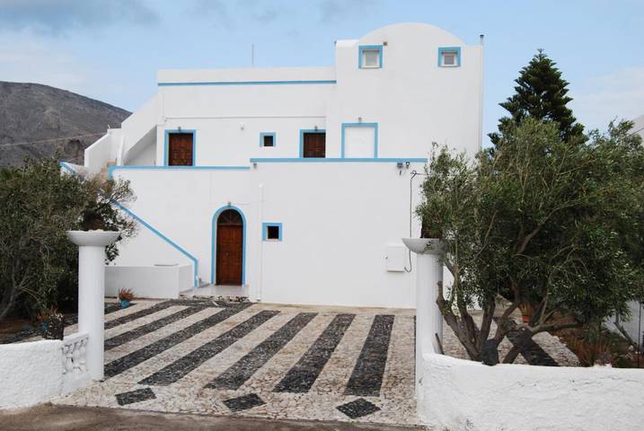Maison d’hôte pour 2 personnes, avec vue ainsi que jardin et balcon à Santorin - 2