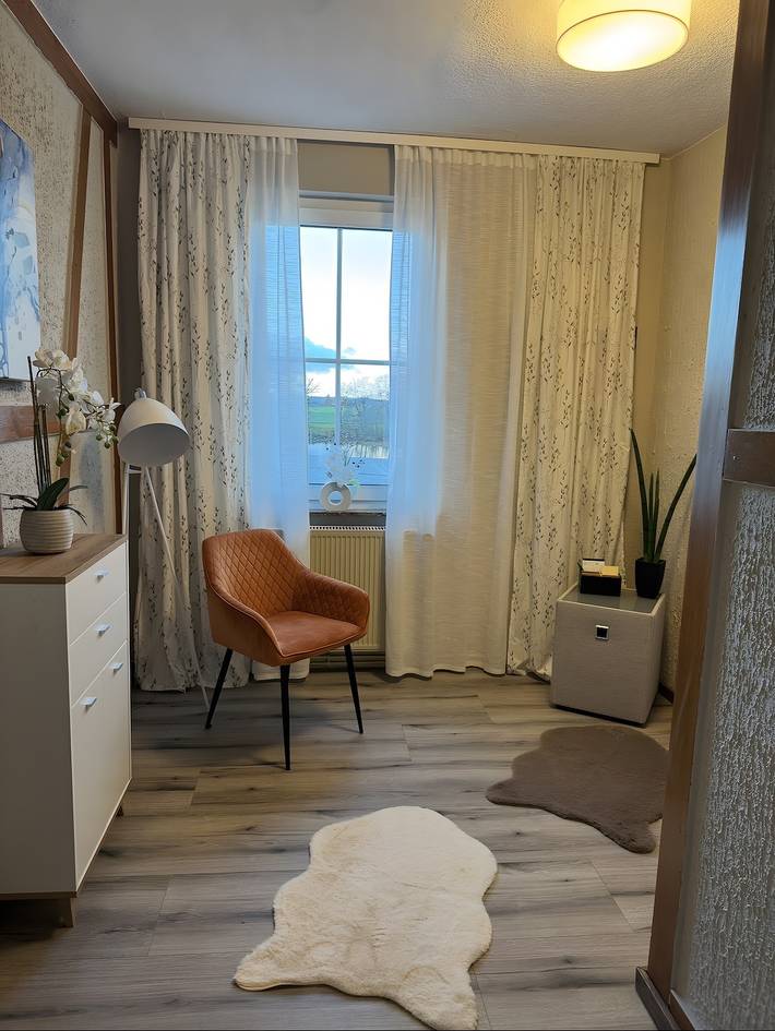 Ferienhaus für 10 Personen, mit Seeblick und Balkon sowie Garten in Lahntal-Westerwald