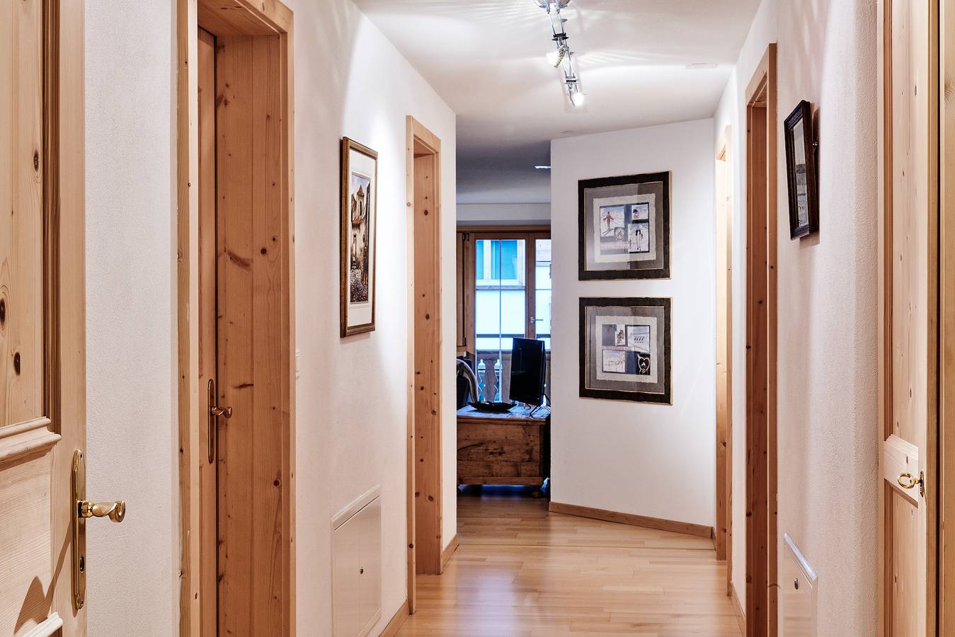 Ganze Wohnung, Ferienwohnung "Brüggerschhof G" mit Balkon und Wlan in Klosters-Serneus, Plessur Alpen