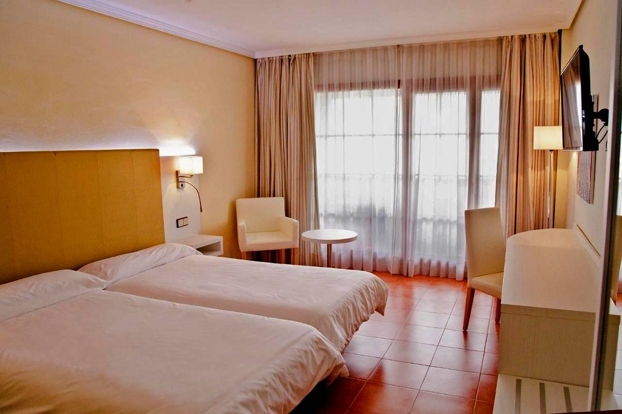 Hôtel pour 10 personnes avec terrasse in San Fernando, Costa de la Luz