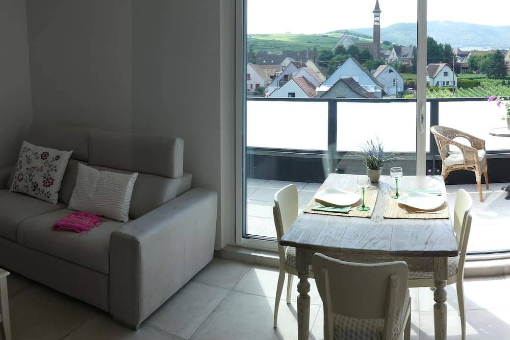 Entire apartment, Between Kaysersberg elected favorite village of the French in 2017 and Riquewihr. in Bennwihr, Parc naturel régional des Ballons des Vosges