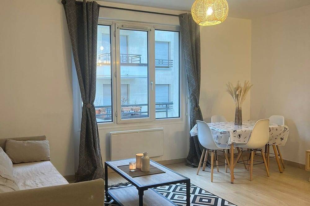 Appartement entier, Appartement lumineux à 2 pas d’Enghien et à 15mins de Paris in Montmorency, Val-d'Oise