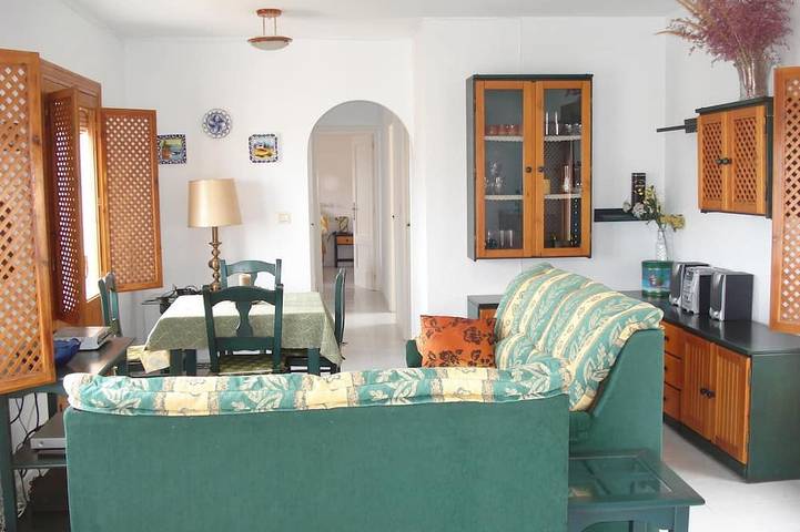 Gîte pour 5 personnes, avec Terrasse à Calabardina - 4