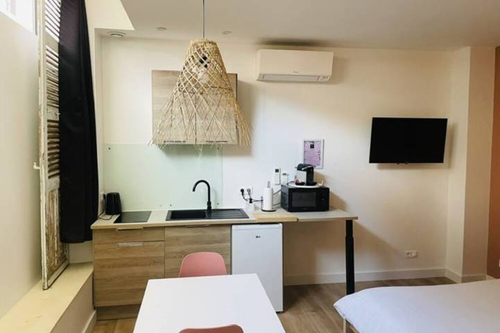 Ganze Wohnung, Studio Bohème\t-Studio-Premium-Ensuite in Le Creusot, Autun und Umgebung