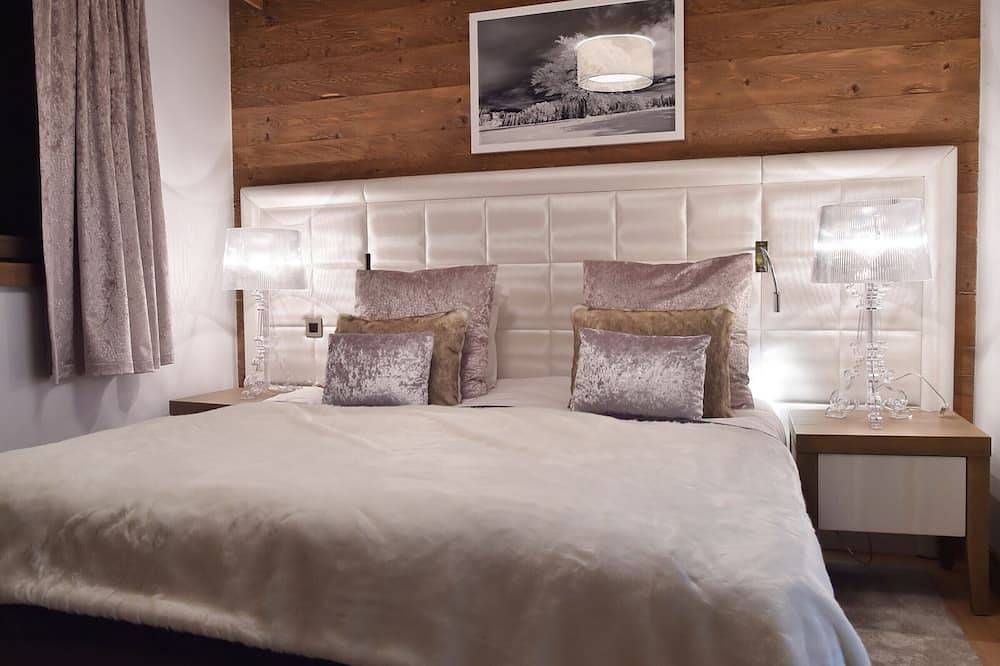 Entire apartment, Charming apartment with parking and pets allowed, near slopes in Saint-Bon-Tarentaise, Les Trois Vallées