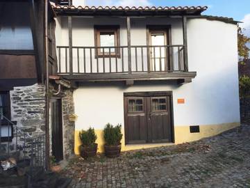 Maison de campagne pour 4 personnes, avec vue et terrasse dans Vinhais