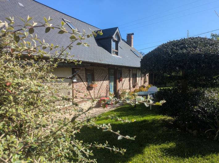 Gîte pour 4 personnes, avec Terrasse et Jardin à Pennedepie