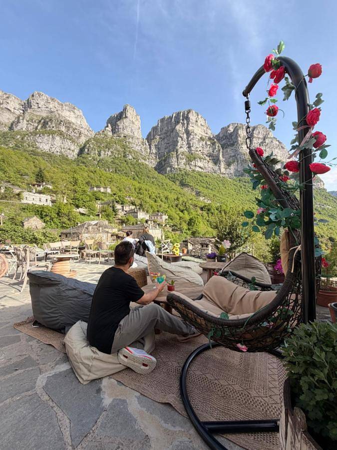 Double Room with Balcony in Park Narodowy Vikos-Aoos