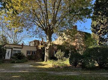 Gîte pour 6 personnes, avec jardin et piscine, animaux acceptés à Villelongue-de-la-Salanque