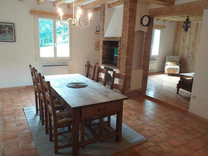 Location de vacances pour 8 personnes, avec balcon et jardin à Belcaire - 2