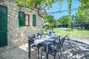Villa in Pollença, Serra de Tramuntana für 4 