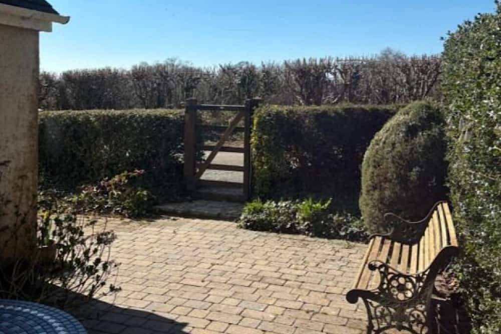 Entire apartment, Dolmans Retreat in Dorset