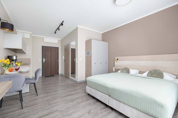 Studio für 2 Personen, mit Balkon und Terrasse sowie Pool