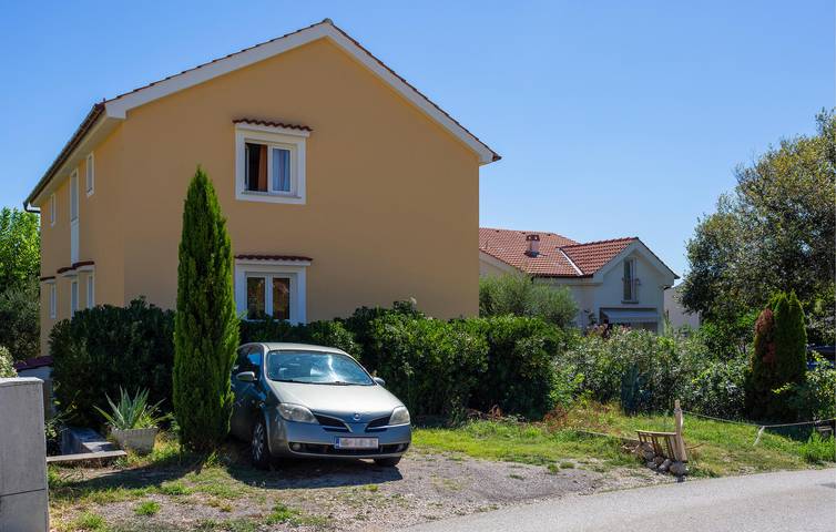 Ferienwohnung für 4 Personen, mit Terrasse und Garten in Baska - 4